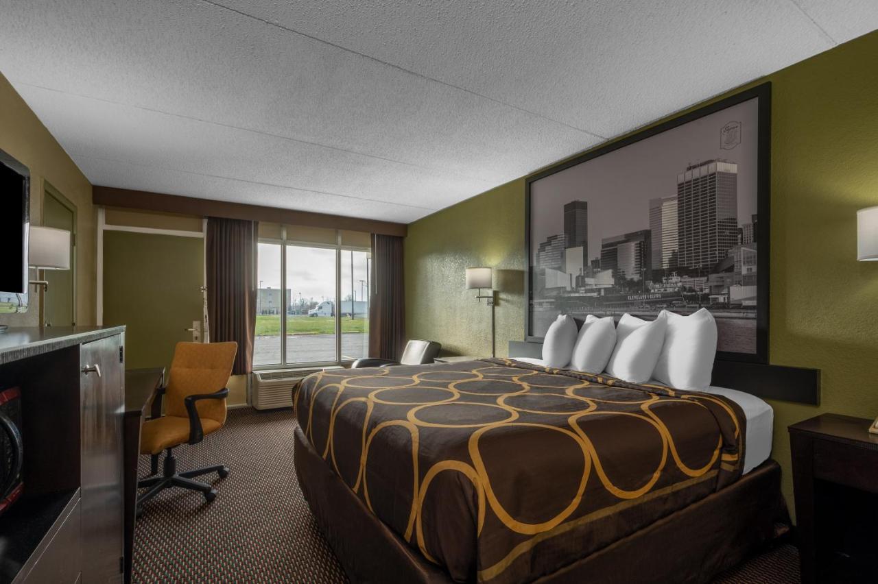 Super 8 By Wyndham Perrysburg-Toledo Hotel Exterior foto