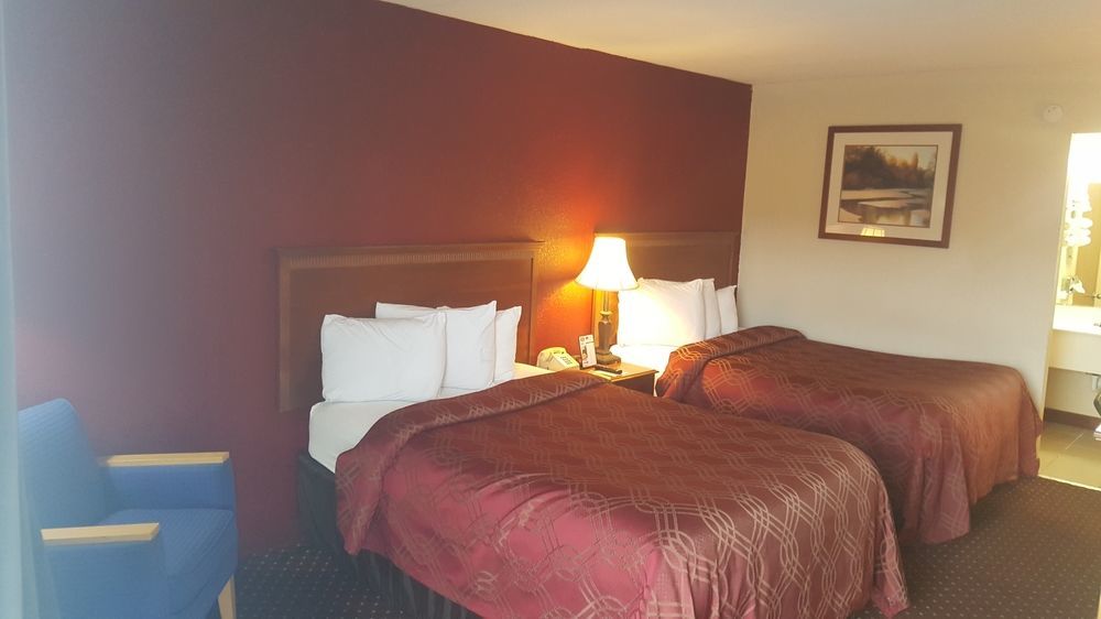Super 8 By Wyndham Perrysburg-Toledo Hotel Exterior foto